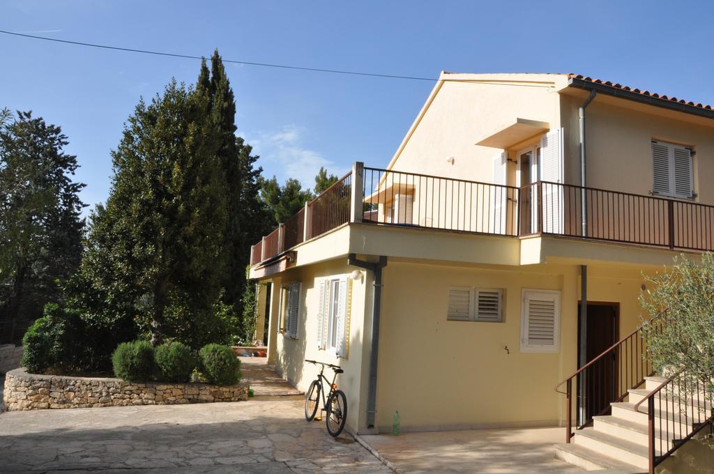 Apartment Supetar Blue Sky 외부 사진